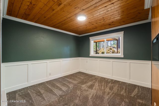 1023 N Crestline Dr, Coeur D'alene, ID 83814