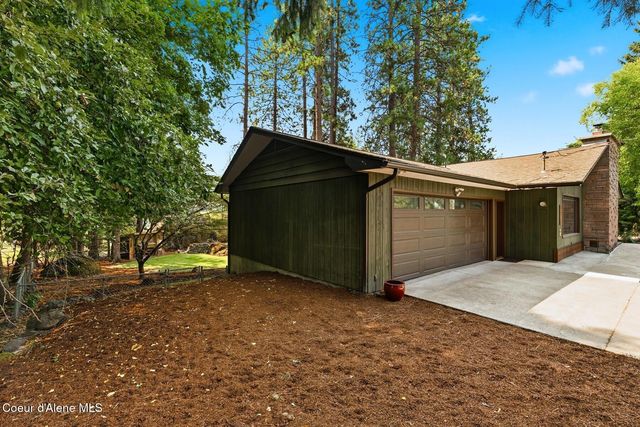 1023 N Crestline Dr, Coeur D'alene, ID 83814