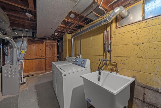 851 Mt Pleasant Avenue, Ann Arbor, MI 48103