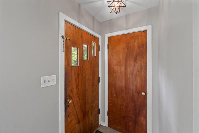 851 Mt Pleasant Avenue, Ann Arbor, MI 48103