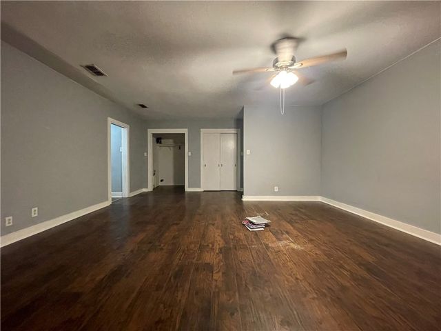 401 E 6th St, Bishop, TX 78343