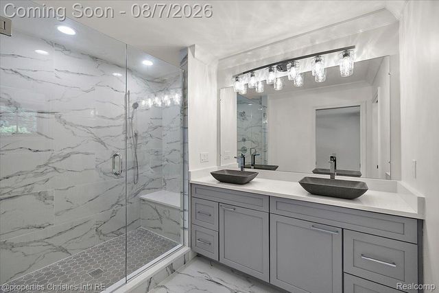 1935 Brookwood Avenue, Royal Oak, MI 48073