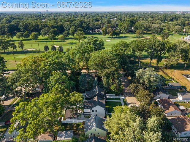 1935 Brookwood Avenue, Royal Oak, MI 48073