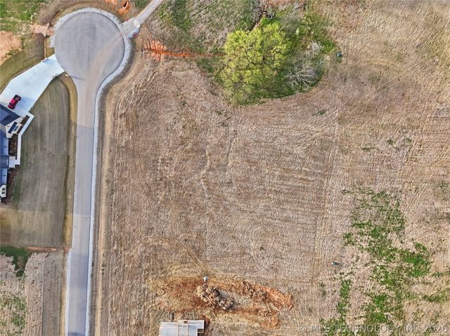 14188 S 201st East Avenue, Broken Arrow, OK 74014