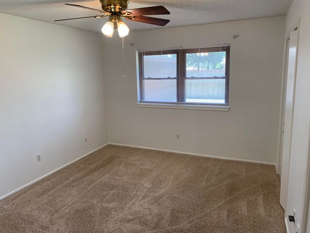 5201 15th Street, Lubbock, TX 79416