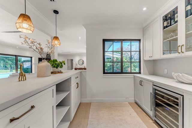 1415 Sorolla Ave, Coral Gables, FL 33134