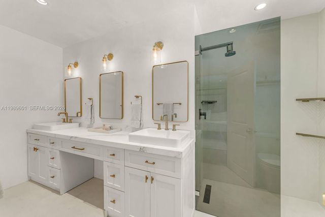 1415 Sorolla Ave, Coral Gables, FL 33134