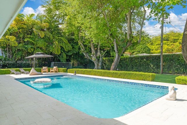 1415 Sorolla Ave, Coral Gables, FL 33134