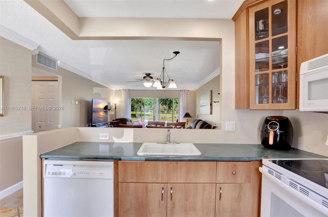 4311 NW 16th Street B103, Lauderhill, FL 33313