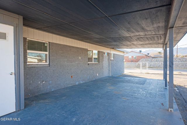 5001 DEBEERS Drive, El Paso, TX 79924