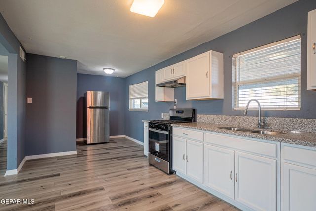 5001 DEBEERS Drive, El Paso, TX 79924