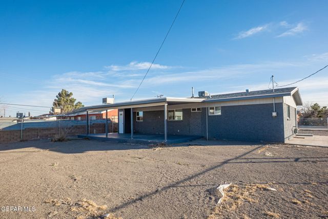 5001 DEBEERS Drive, El Paso, TX 79924