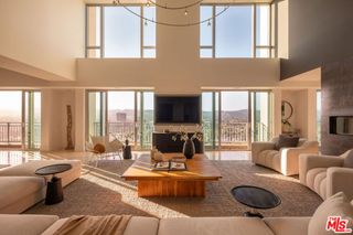 10727 Wilshire Boulevard PH2, Los Angeles, CA 90024