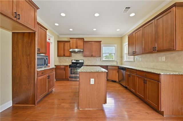 1413 Park Hollow Lane NE, Lawrenceville, GA 30043
