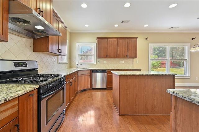 1413 Park Hollow Lane NE, Lawrenceville, GA 30043