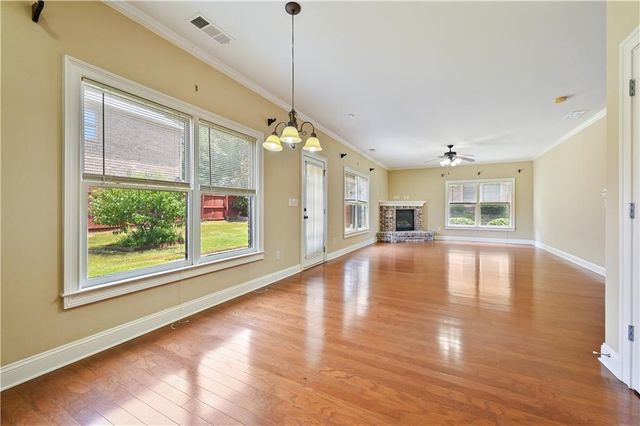 1413 Park Hollow Lane NE, Lawrenceville, GA 30043