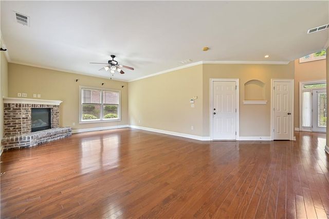 1413 Park Hollow Lane NE, Lawrenceville, GA 30043