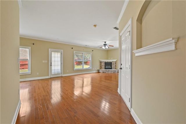 1413 Park Hollow Lane NE, Lawrenceville, GA 30043