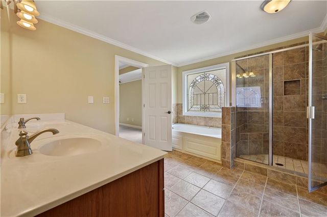 1413 Park Hollow Lane NE, Lawrenceville, GA 30043