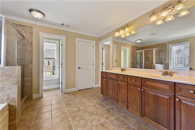 1413 Park Hollow Lane NE, Lawrenceville, GA 30043