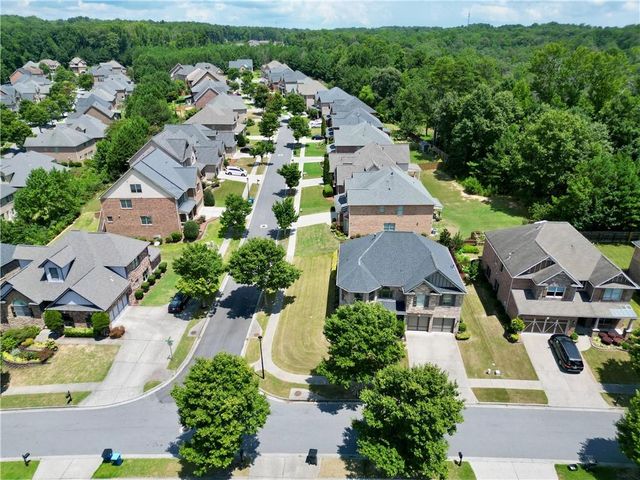 1413 Park Hollow Lane NE, Lawrenceville, GA 30043