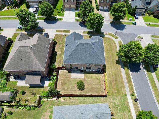 1413 Park Hollow Lane NE, Lawrenceville, GA 30043