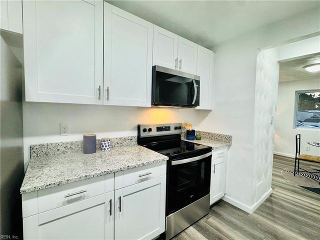 154 Frizzell AVE, Norfolk, VA 23502