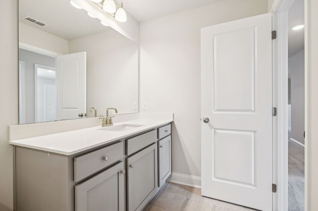 444 Stardust Drive, Lebanon, TN 37087