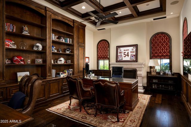 10999 E Whistling Wind Way, Scottsdale, AZ 85255