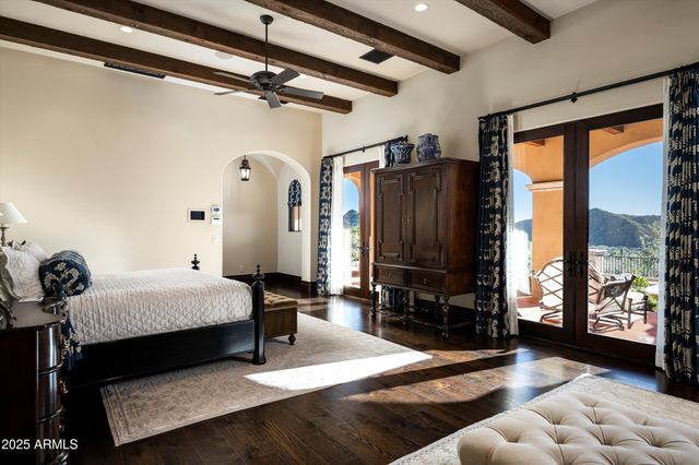 10999 E Whistling Wind Way, Scottsdale, AZ 85255