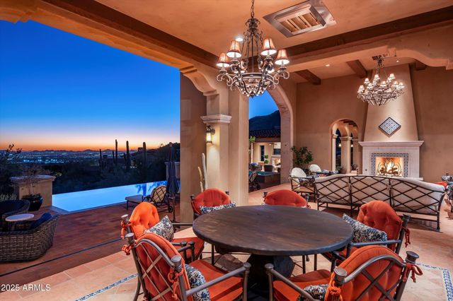 10999 E Whistling Wind Way, Scottsdale, AZ 85255