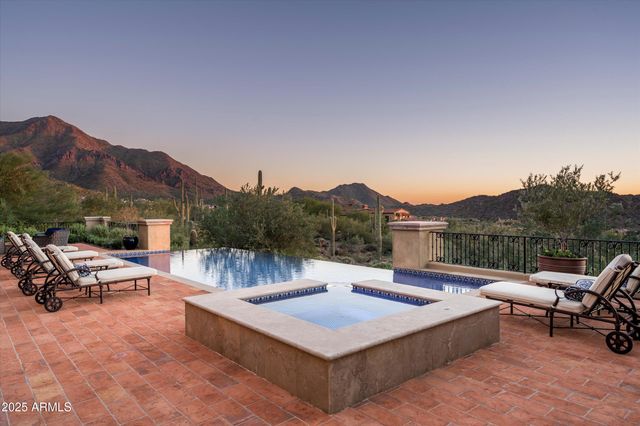 10999 E Whistling Wind Way, Scottsdale, AZ 85255