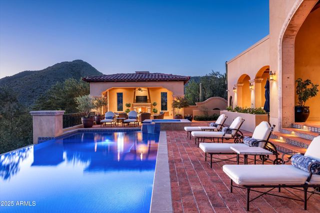 10999 E Whistling Wind Way, Scottsdale, AZ 85255