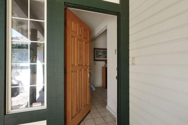 17 Chukar Dr, Wallace, CA 95254