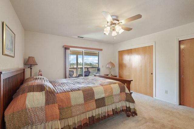 17 Chukar Dr, Wallace, CA 95254