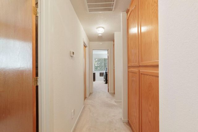 17 Chukar Dr, Wallace, CA 95254