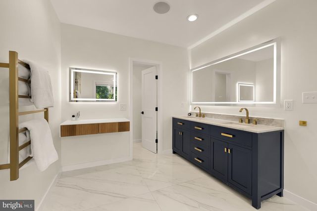 4913 SHERIER PL NW, Washington, DC 20016