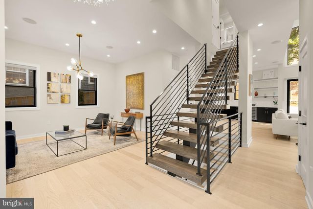 4913 SHERIER PL NW, Washington, DC 20016