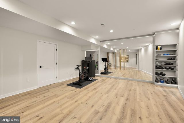 4913 SHERIER PL NW, Washington, DC 20016