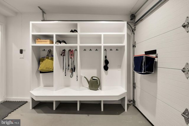 4913 SHERIER PL NW, Washington, DC 20016