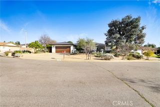 2540 Stonehill Court, Claremont, CA 91711