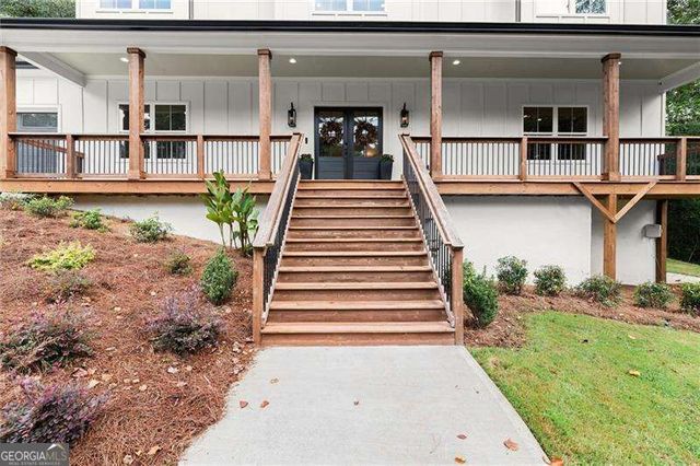 300 Nottingham Drive, Woodstock, GA 30188