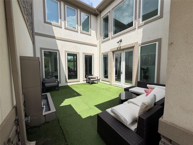 5307 Streamside Trail, Fulshear, TX 77441