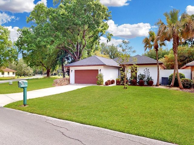 1 ABBEY COURT, Haines City, FL 33844