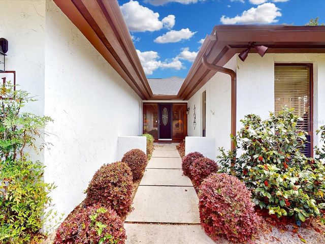 1 ABBEY COURT, Haines City, FL 33844