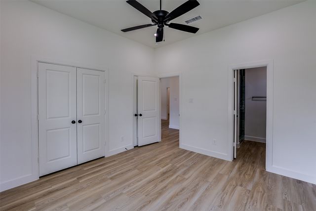 1208 Oak Harbor Boulevard, Azle, TX 76020