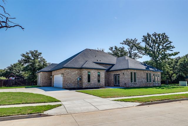 1208 Oak Harbor Boulevard, Azle, TX 76020