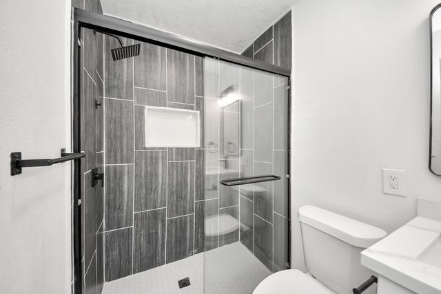 9610 Westview Drive, Houston, TX 77055