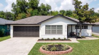 9610 Westview Drive, Houston, TX 77055