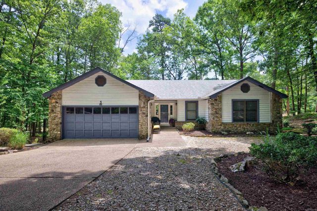 5 Culebra Pl, Hot Springs Village, AR 71909